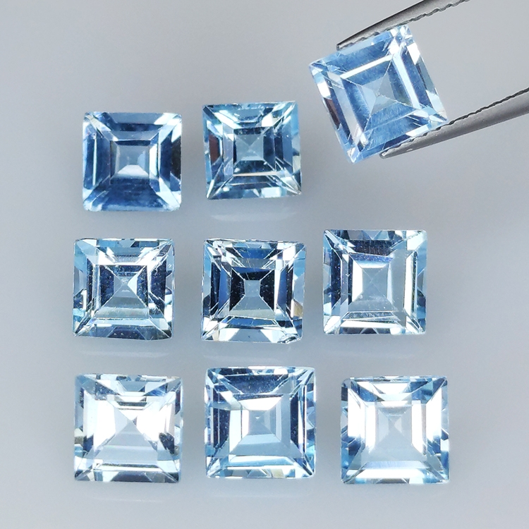 12.55ct Topacio Azul talla princesa 6.2x6.2mm 9pz