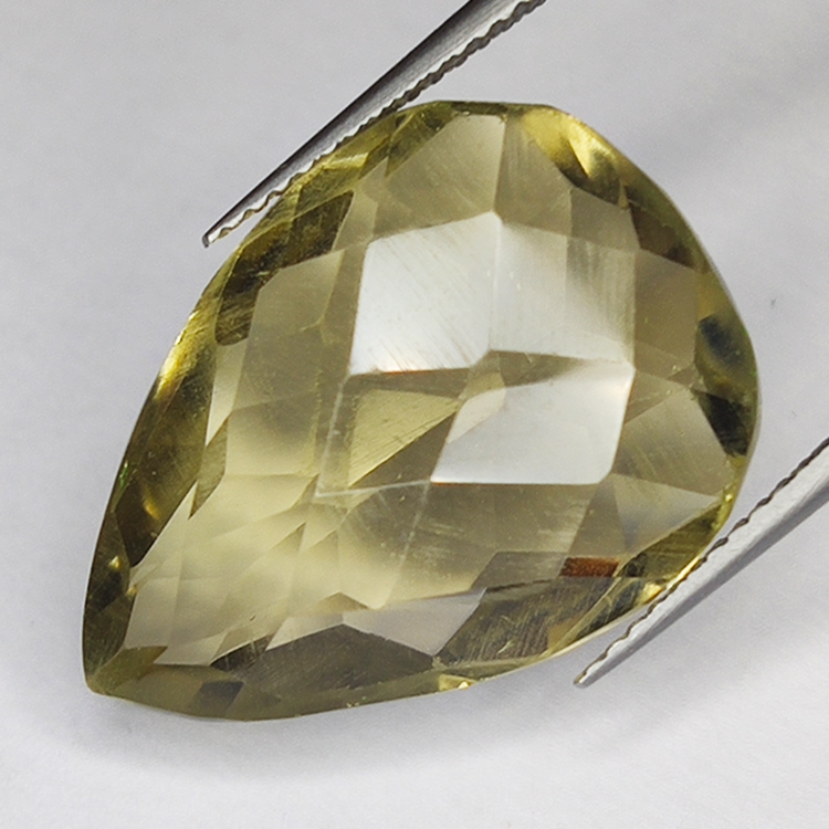 18.07ct Quartz Fumé coupe poire 21x15mm