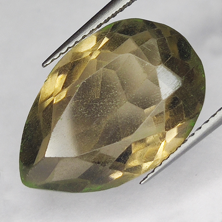 11.52ct Quarzo Fumé taglio pera 19x12mm