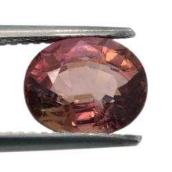 Tormalina taglio ovale da 2,50 ct, 8,98 x 7,35 mm