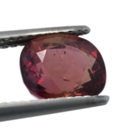 Tourmaline ovale de 2,13 ct, taille 7,96 x 7,09 mm