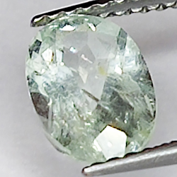 1.34ct Aigue-Marine verte coupe ovale 8.8x5.9mm