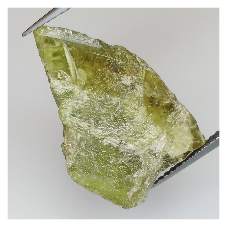 18.17ct Green rough Sphene 21.4x13.0mm