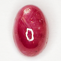 2.64ct Rubino Stella cabochon ovale 7.6x5.2mm