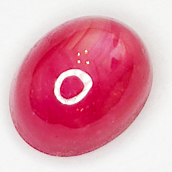 2.35ct Rubin Stern cabochon oval 7.3x6.0mm