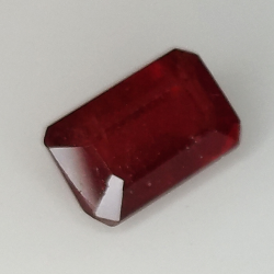 Emerald cut ruby 2.30ct