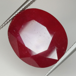 Rubin im Smaragdschliff 18,96ct