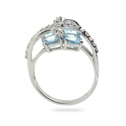 Blue Topaz & 925 Sterling Silver Ring