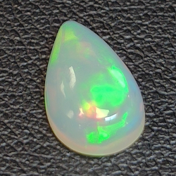 Pear-cut Ethiopian opal 1.11ct