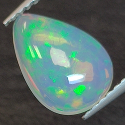 Äthiopischer Opal im Birnenschliff 1,25ct