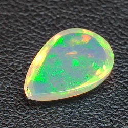 Ethiopian pear-cut opal 1.25ct