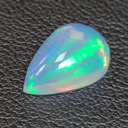 Ethiopian pear-cut opal 1.50ct