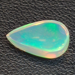 Ethiopian pear-cut opal 1.50ct