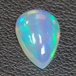 Ethiopian pear-cut opal 1.50ct