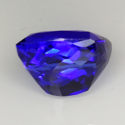 Tanzanite rettangolare taglio cuscino 6.99ct