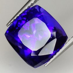 Tanzanite rectangulaire taille coussin 6.99ct