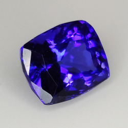 Tanzanite rectangulaire taille coussin 3.31ct