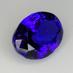 Tanzanite taille ovale 9.35ct