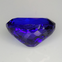 Tanzanite taille ovale 9.35ct