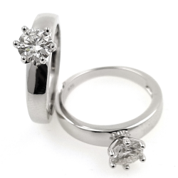 Moissanite and 925 Silver Solitaire Ring