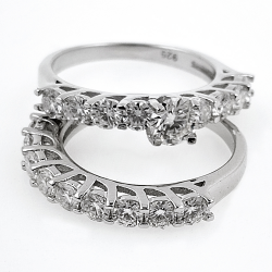 Set of Moissanite and 925 Silver Wedding Rings