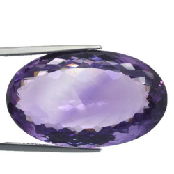 Améthyste taille ovale 55,97 ct 33,7x20,3 mm