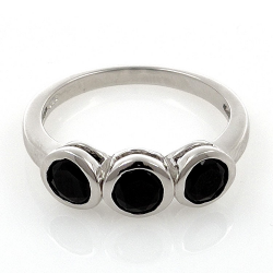 White topaz or black spinel ring and 925 silver