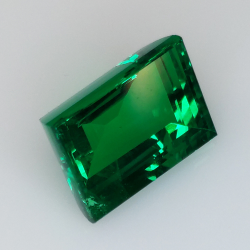 5.96ct Princess cut hydrothermal emerald 12.32x8.35mm