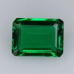 1.31ct Esmeralda hidrotermal talla esmeralda 7.84x5.93mm