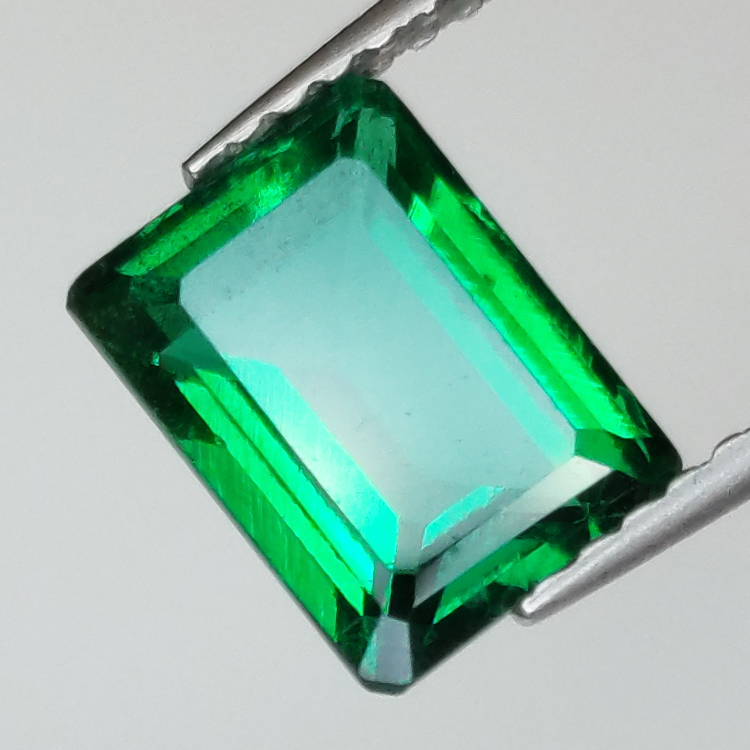 1.62ct Hydrothermal emerald emerald cut 8.03x6.09mm