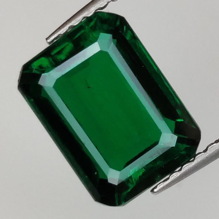 2.64ct Hydrothermal emerald emerald cut 9.44x6.92mm