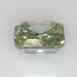 2.38ct Moissanita Verde talla esmeralda 7.57x7.80mm