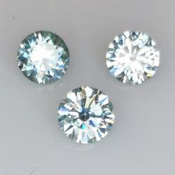 2.07ct Green Moissanite round cut 6mm