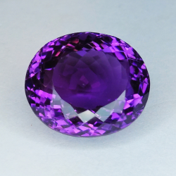 17,06ct Amethyst ovaler Schliff 7.48x15.13mm