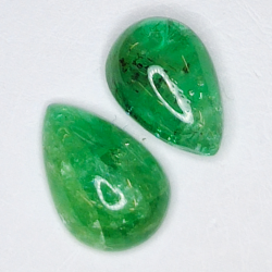 3.64ct Emerald pear cut cabochon 10.00x7.00mm