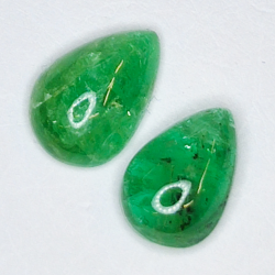 3.64ct Emerald pear cut cabochon 10.00x7.00mm