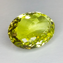 Quartz citron de taille ovale 19.44ct