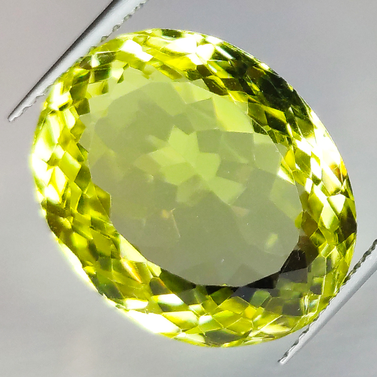 Zitronenquarz im Ovalschliff 19,44ct