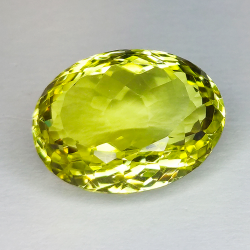 Quartz citron de taille ovale 19.44ct