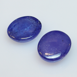 Tanzanite oval cabochon cut