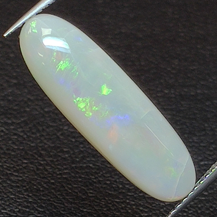 6.27ct Noble Oval cabochon opal