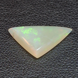 2,41ct Opale nobile cabochon