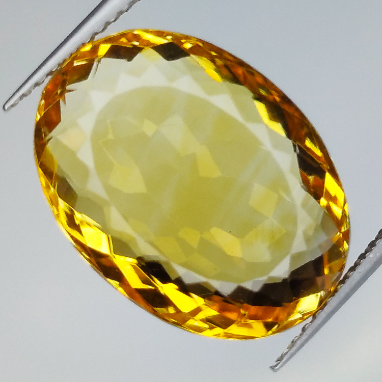 12.82ct Citrino Talla Ovalada 17x12mm