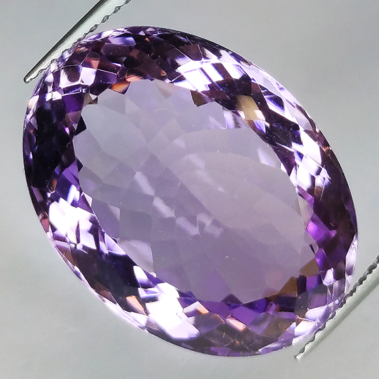 Amethyst oval cut 21.01 ct 21 x 15mm