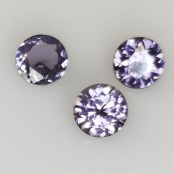 1.32ct Spinello taglio rotondo da 4,8 a 4,9 mm