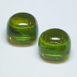 7,32 ct Coppia di peridoto taglio cabochon da 8 mm