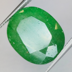 14,97ct Grüner Quarz ovaler Schliff 17x13mm