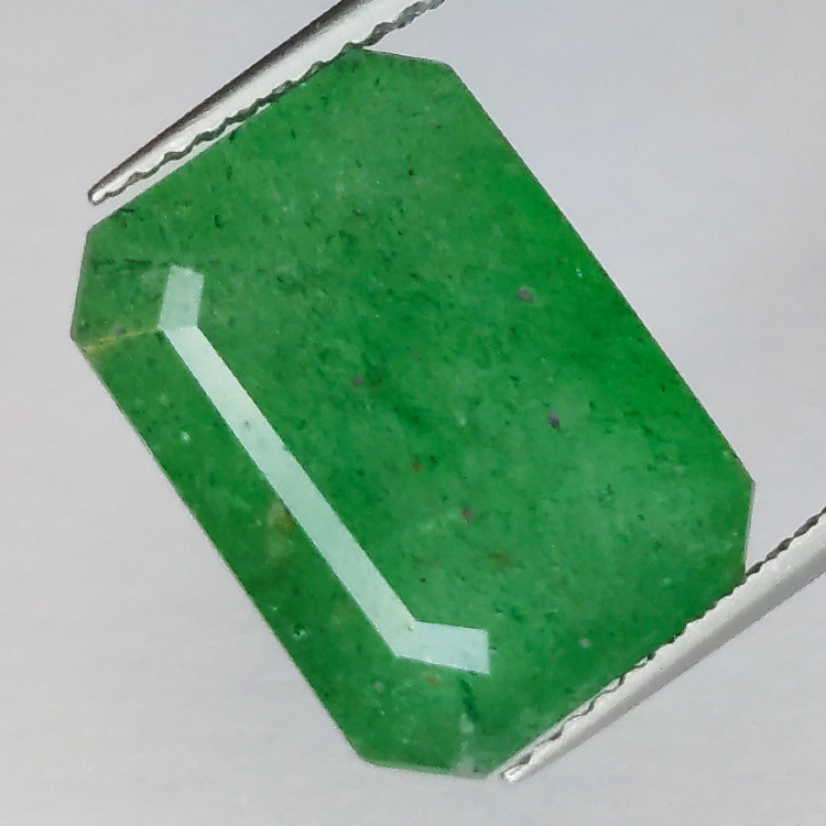 9,0ct Quarzo verde taglio smeraldo 15X10 mm