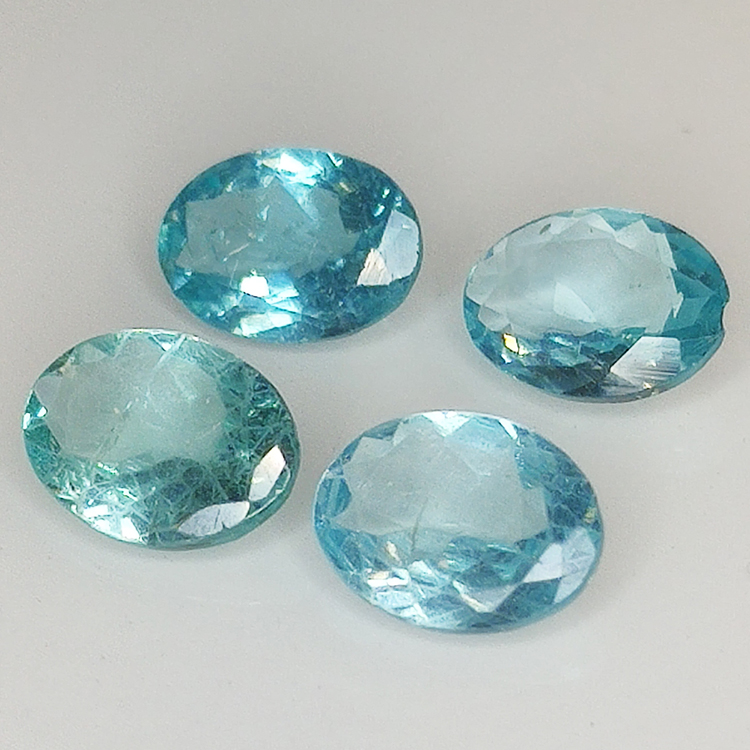 Lot 3.78ct Apatite Paraiba couleur ovale taille 7.90x5.90mm