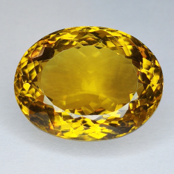 24.90ct Cuarzo Honey talla oval 19x15mm